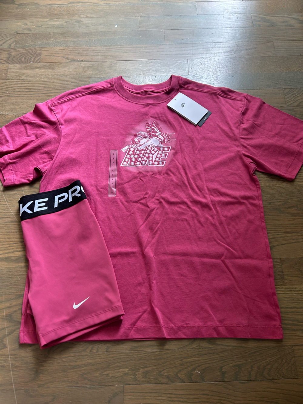 NWT Nike Girls Set size Large